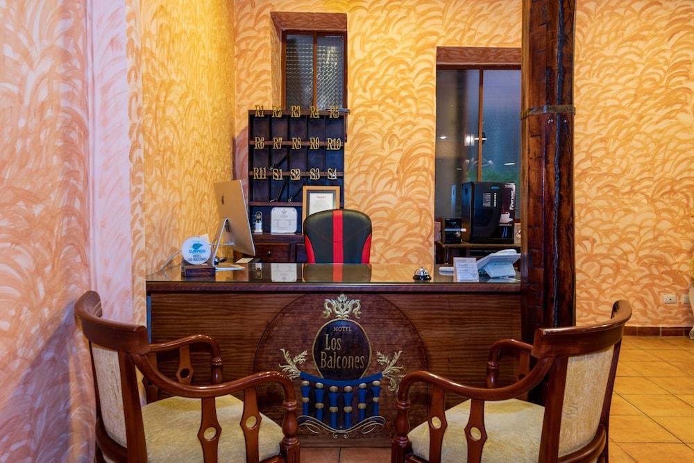 Hotel Boutique Los Balcones Куэнка Экстерьер фото