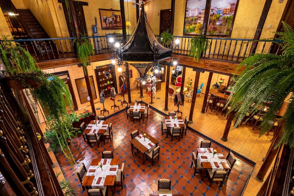 Hotel Boutique Los Balcones Куэнка Экстерьер фото