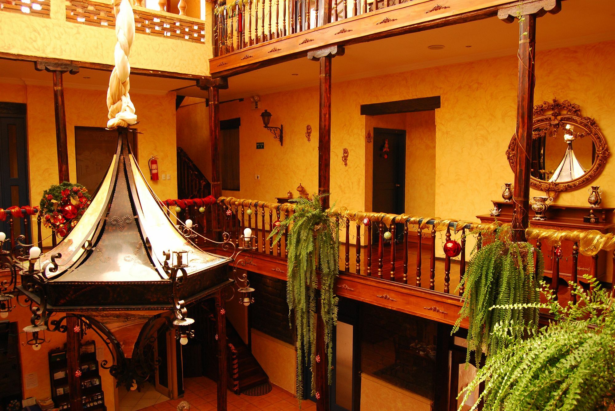 Hotel Boutique Los Balcones Куэнка Экстерьер фото